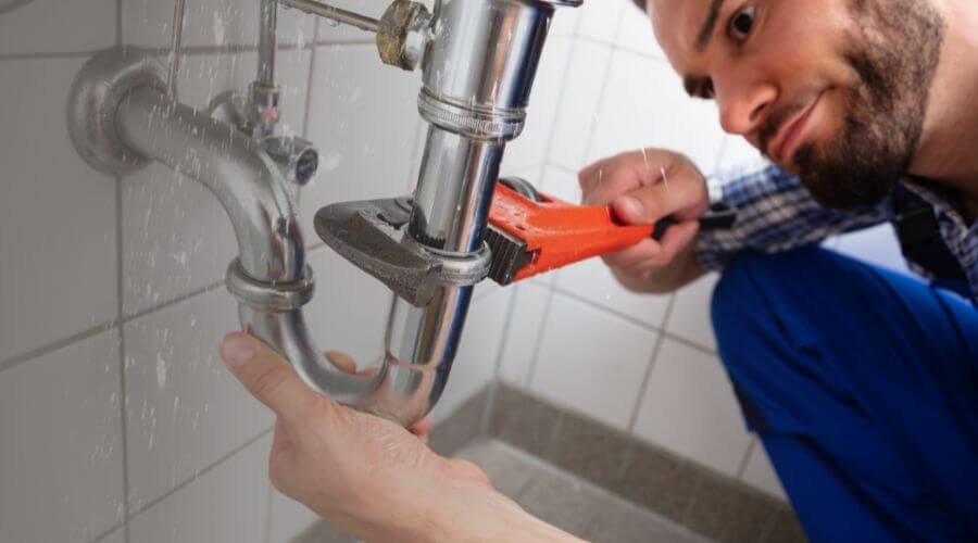 Expert burst pipe repair services in Bergland, MI